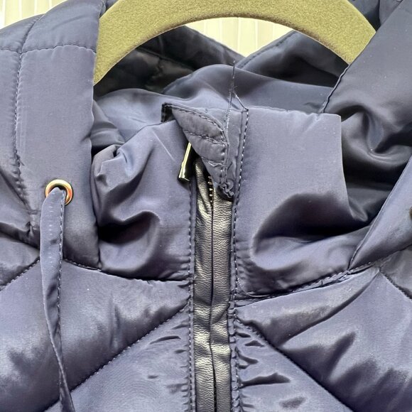 Brooksfield Vest - Picture 2 of 3